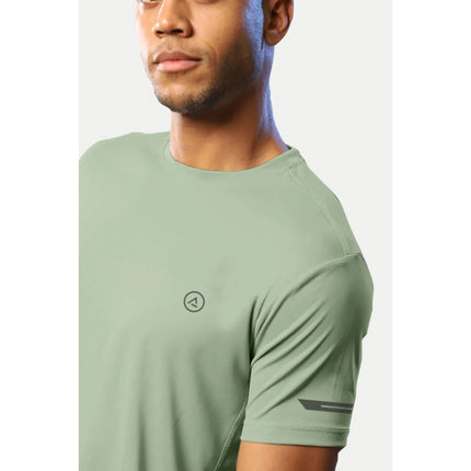 Rosolly Men'sÂ Casual Half sleeve SolidÂ Polyester Crew Neck T-shirt (Pista)